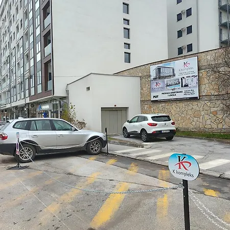 Zara - Free Private Parking - Apartmán