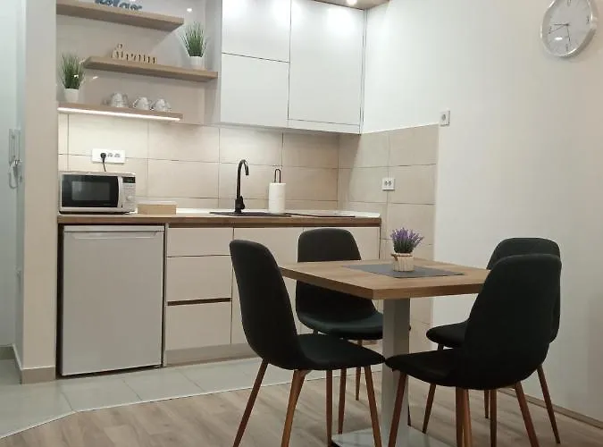 Zara - Free Private Parking - Jagodina