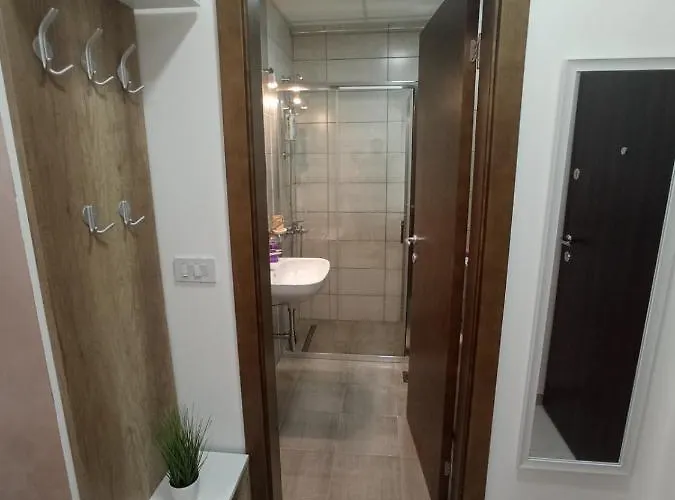 Zara - Free Private Parking - * Jagodina